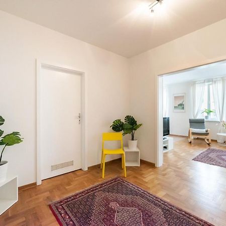 New Town Spacious Apartment Warsaw Ngoại thất bức ảnh